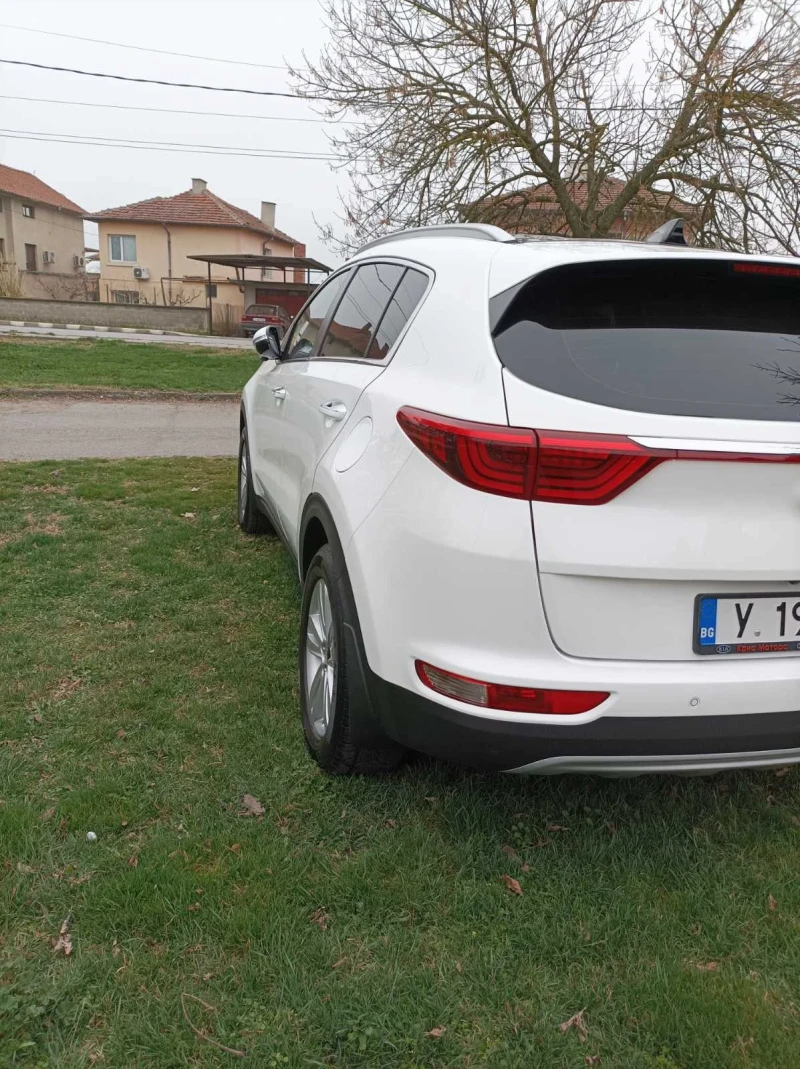 Kia Sportage 4х4, снимка 8 - Автомобили и джипове - 47043536