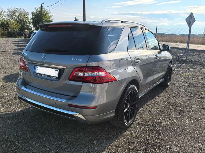 Mercedes-Benz ML 400 3.0i V6 FULL, снимка 5 - Автомобили и джипове - 47259813