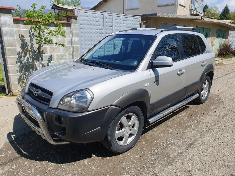 Hyundai Tucson, снимка 2 - Автомобили и джипове - 48213230