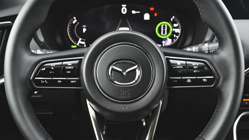 Mazda CX-60 2.5 e-SKYACTIV PHEV EXCLUSIVE LINE 4x4 Automatic, снимка 9 - Автомобили и джипове - 49749616