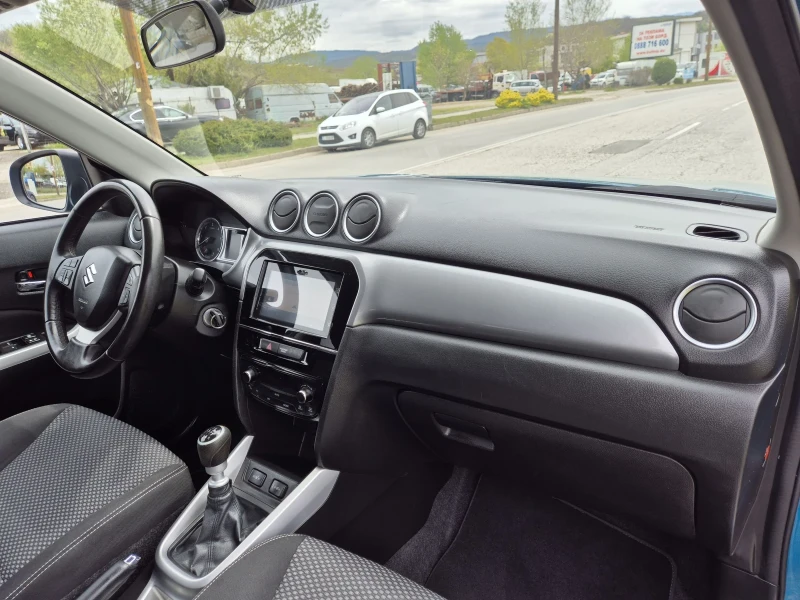 Suzuki Vitara 1.6 d, снимка 10 - Автомобили и джипове - 49891644