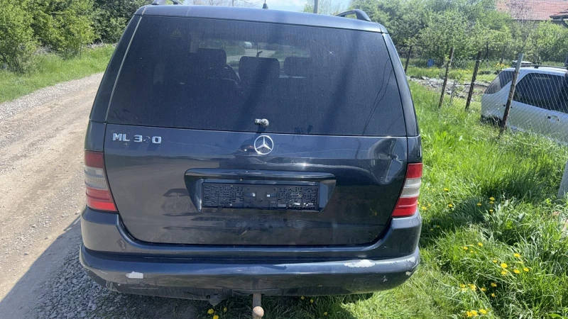 Mercedes-Benz ML 320 3.2 бензин, снимка 5 - Автомобили и джипове - 52563642