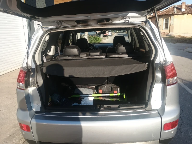 Citroen C-Crosser, снимка 3 - Автомобили и джипове - 52461738