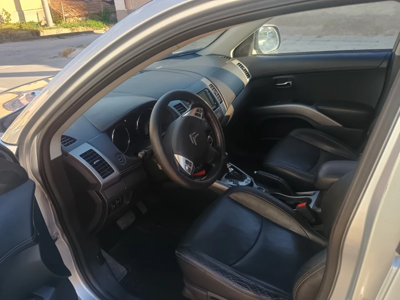 Citroen C-Crosser, снимка 7 - Автомобили и джипове - 52461738