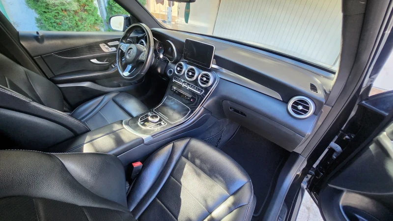 Mercedes-Benz GLC 300, снимка 10 - Автомобили и джипове - 52745668