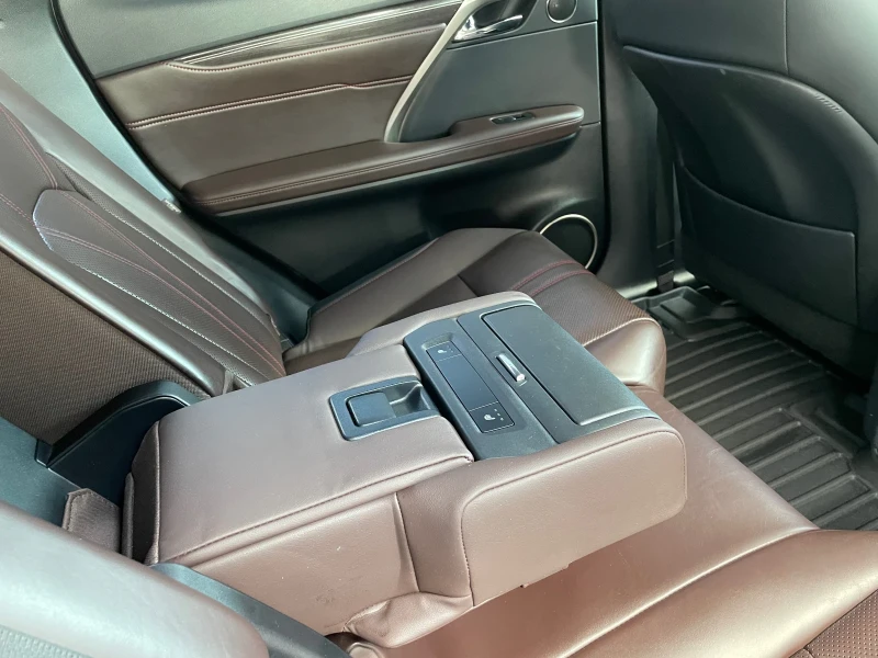 Lexus RX 450h Long/7места/360Camera/HUD/В гаранция , снимка 12 - Автомобили и джипове - 51963408