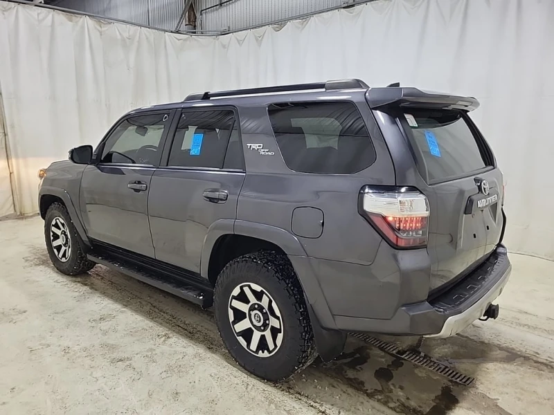 Toyota 4runner * 4WD * CARFAX * БЕЗ ПЪРВОНАЧАЛНА ВНОСКА, снимка 4 - Автомобили и джипове - 53085264