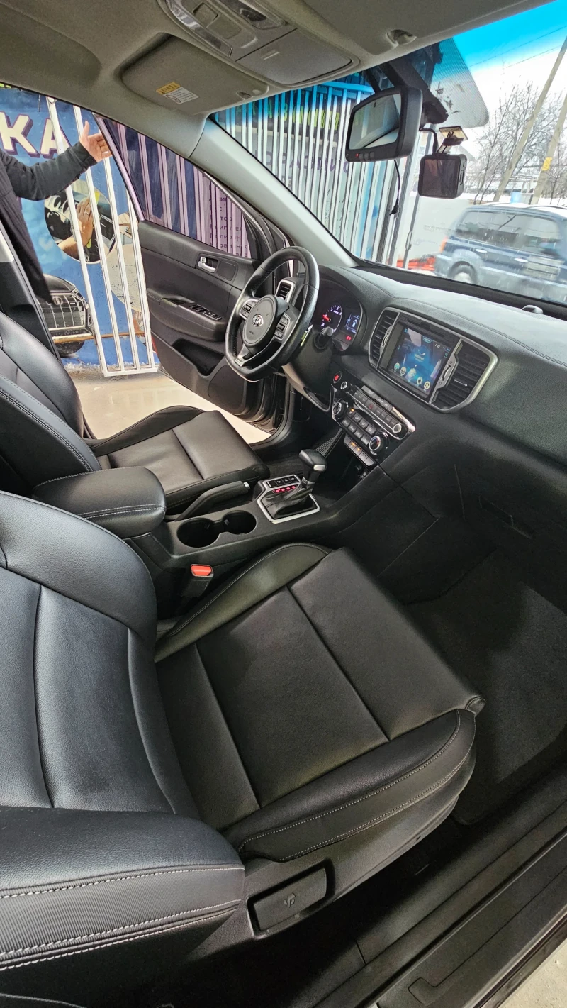 Kia Sportage NOBLESSE Изпълнение, 104000км пробег, снимка 11 - Автомобили и джипове - 53192825