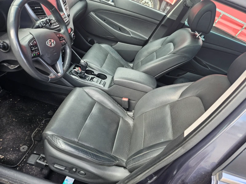 Hyundai Tucson 2.0crdi-136ks-2016god-4x4-На части!!, снимка 14 - Автомобили и джипове - 53467237