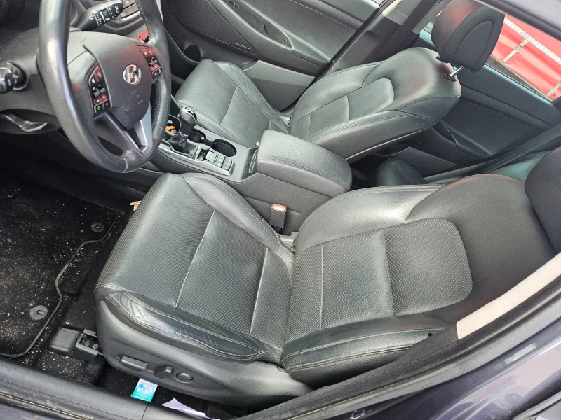 Hyundai Tucson 2.0crdi-136ks-2016god-4x4-На части!!, снимка 9 - Автомобили и джипове - 53467237