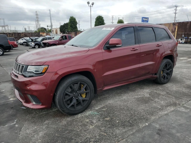 Jeep Grand cherokee TRACKHAWK* 6.2 SRT* CARFAX* АВТОЛИЗИНГ - 63900 лв. / 32671.55 € - 74091182 1
