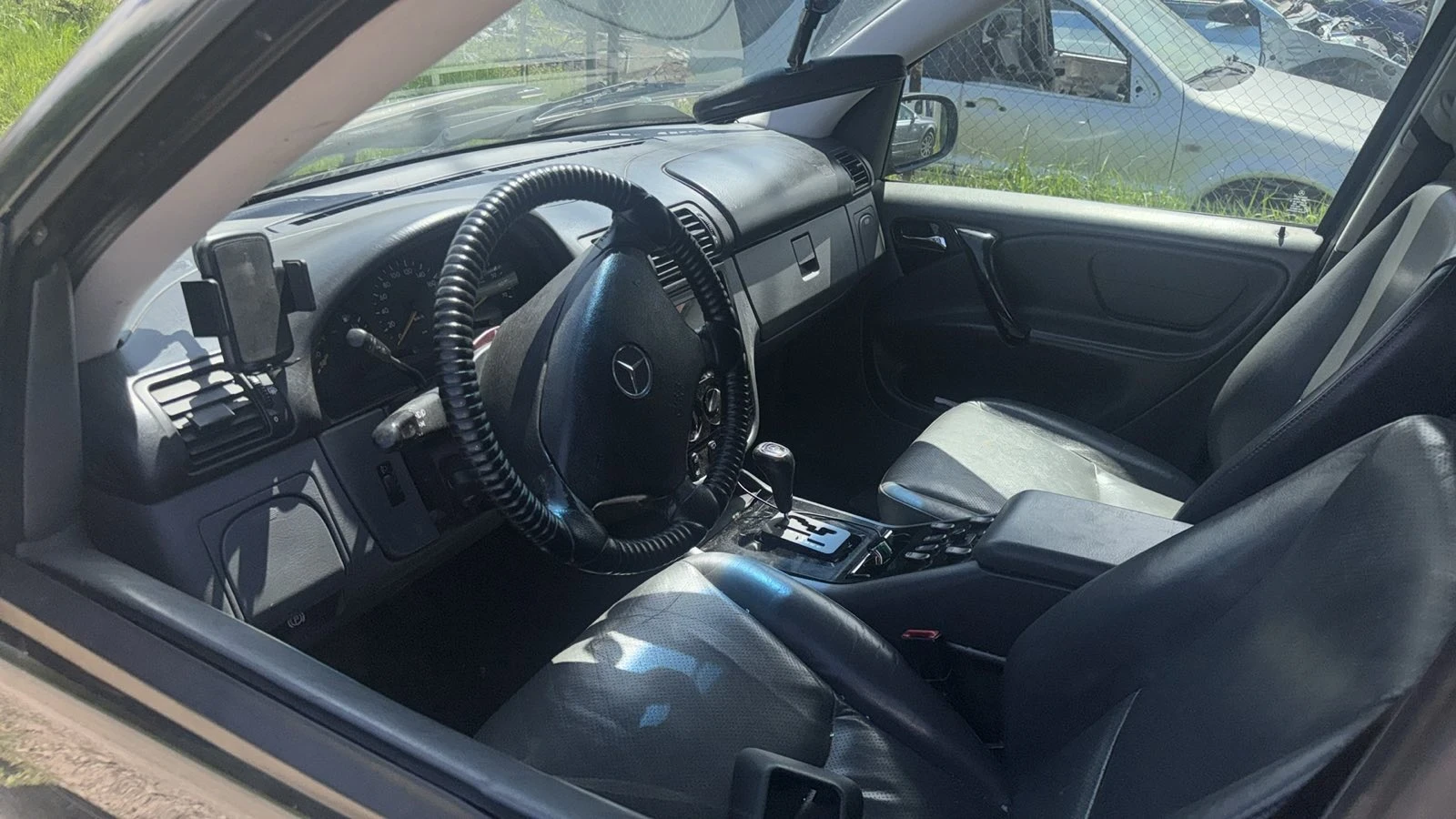 Mercedes-Benz ML 320 3.2 бензин - изображение 2