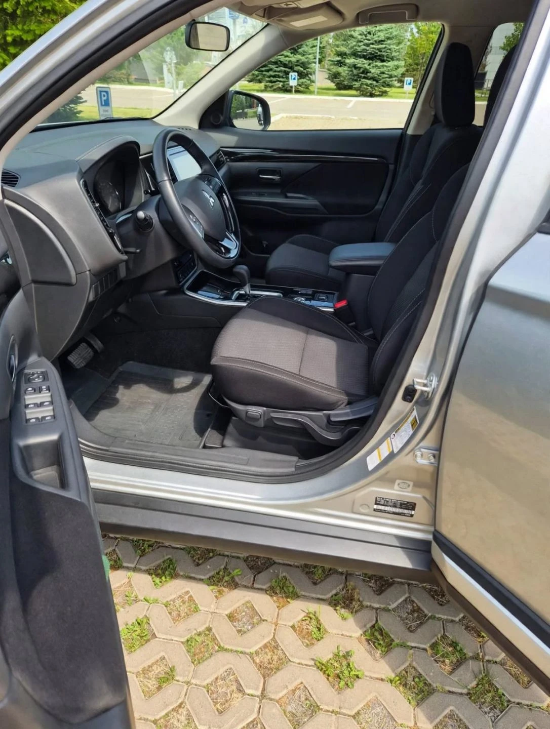 Mitsubishi Outlander 2.4L ES S-AWC | Mobile.bg � ����������� 11