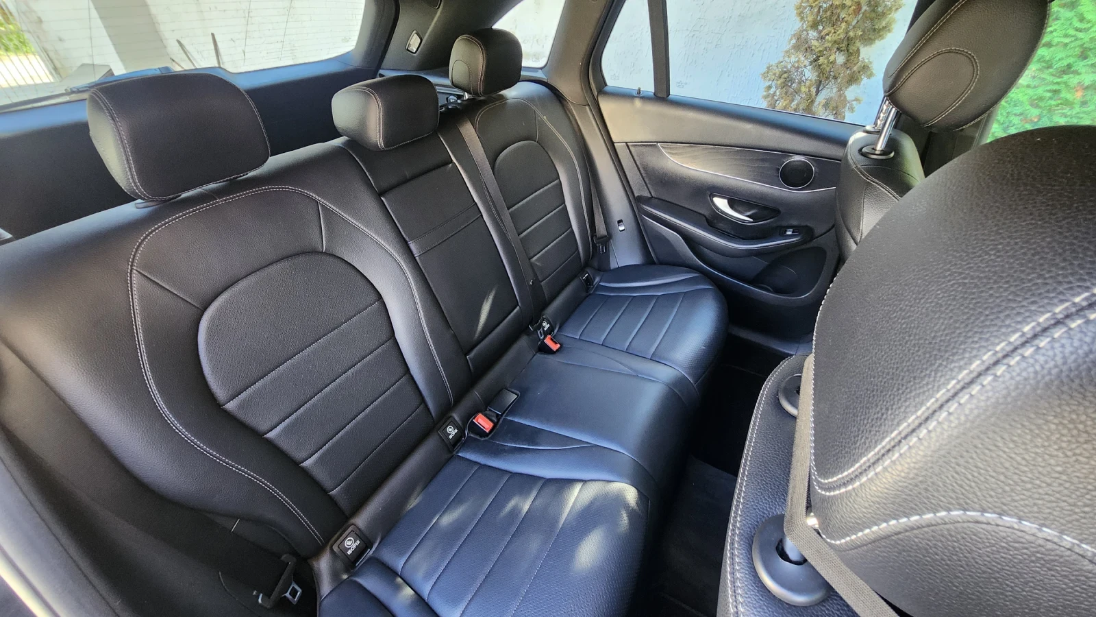 Mercedes-Benz GLC 300 | Mobile.bg — изображение 11