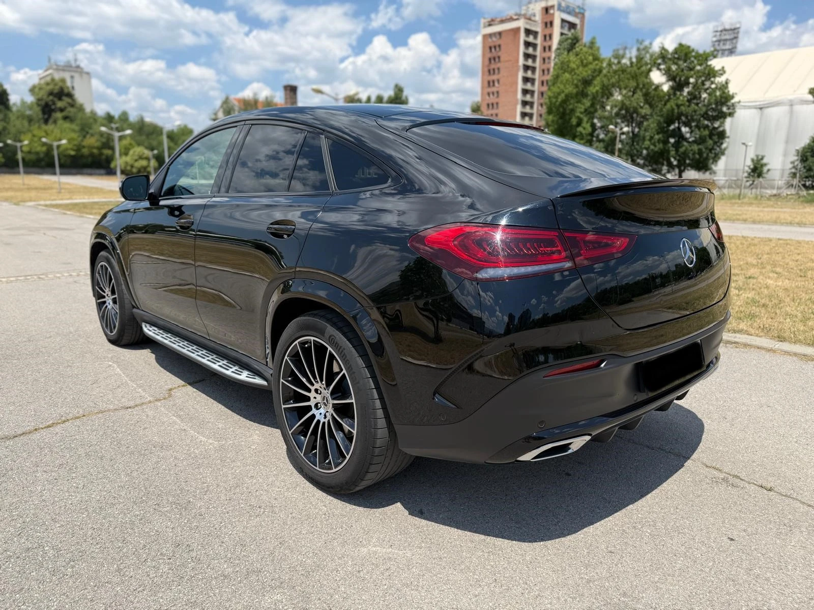 Mercedes-Benz GLE 350 d Coupe 4MATIC AMG Line - изображение 4