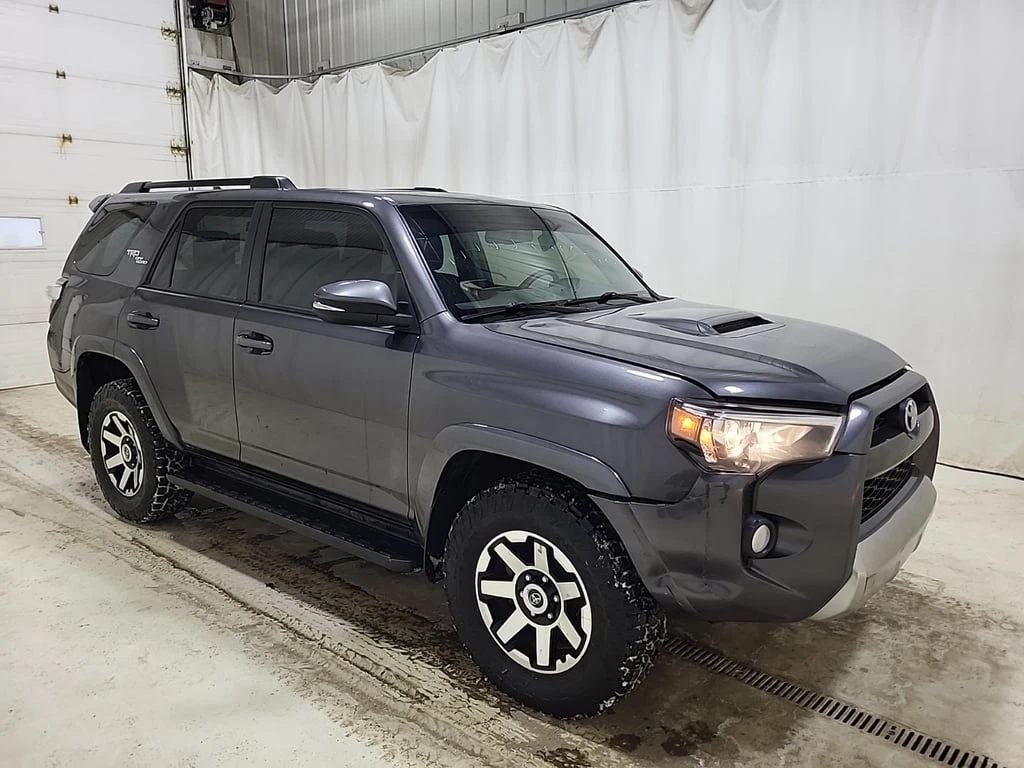 Toyota 4runner * 4WD * CARFAX * БЕЗ ПЪРВОНАЧАЛНА ВНОСКА - изображение 2