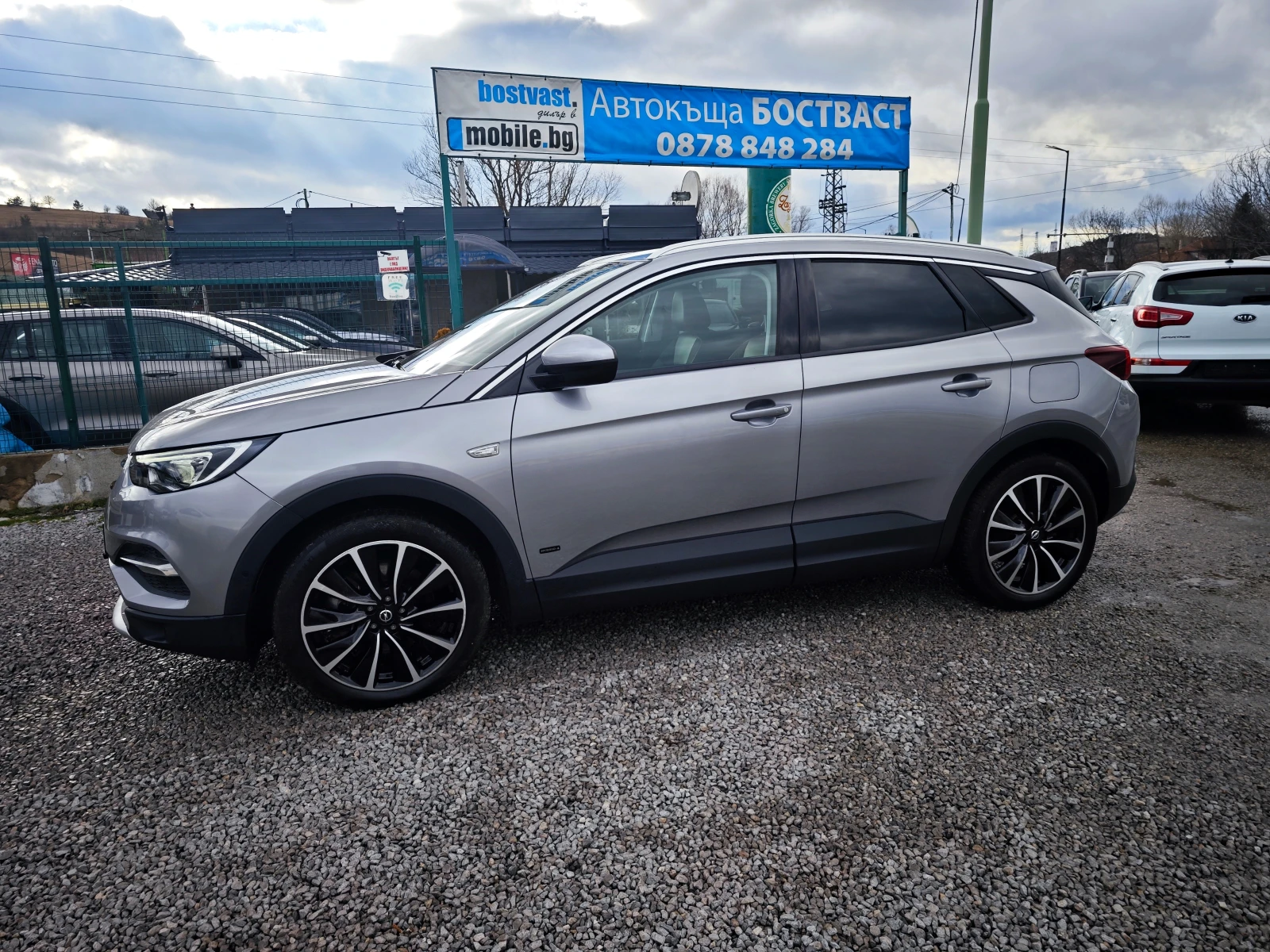 Opel Grandland X 1.6 4x4 Plug-in Hybrid 4 - изображение 2