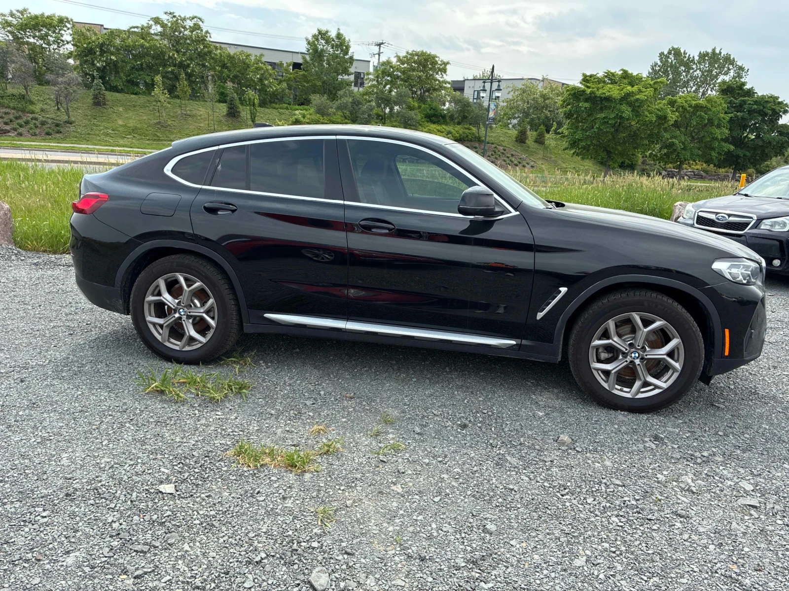 BMW X4 xDrive30i * ПОДГРЕВ * ПАНОРАМА * CARFAX, снимка 3 - Автомобили и джипове - 54860328