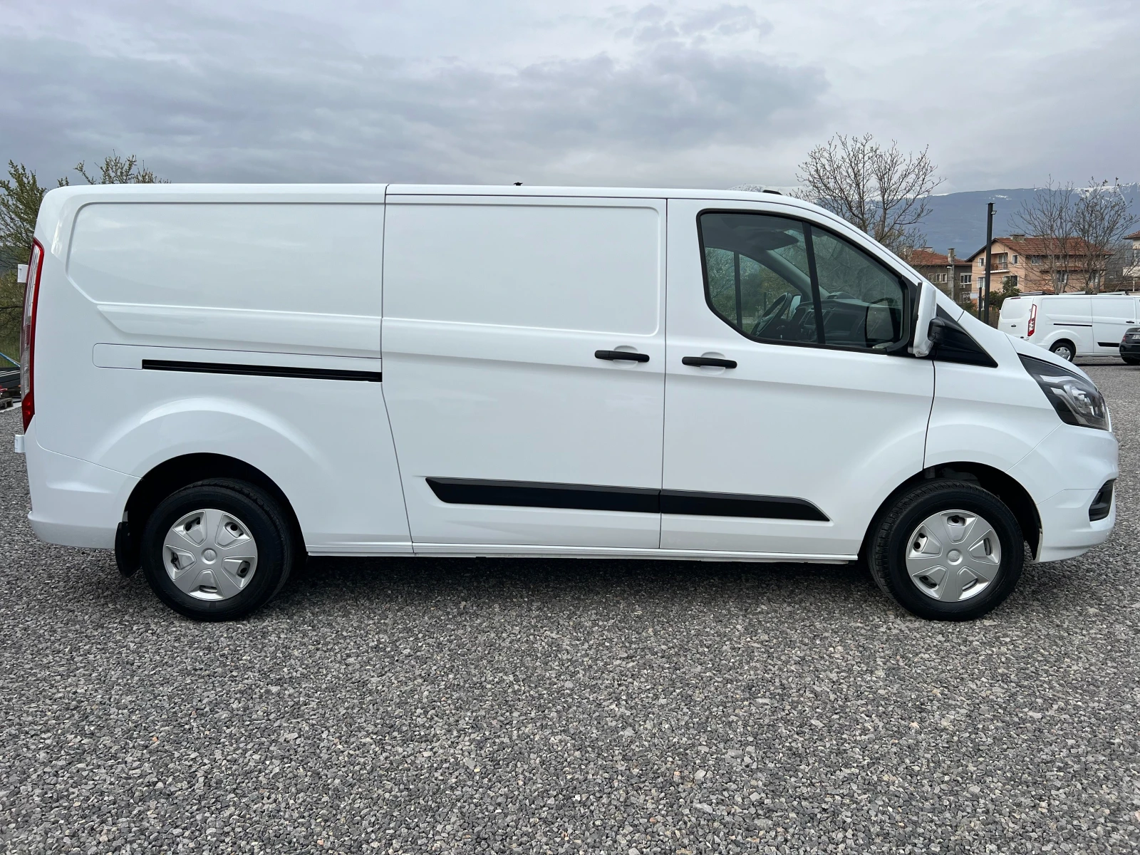 Ford Transit 2.0TDCi ����� ����/3-������/LED/PDC/����. �������/ | Mobile.bg � ����������� 5