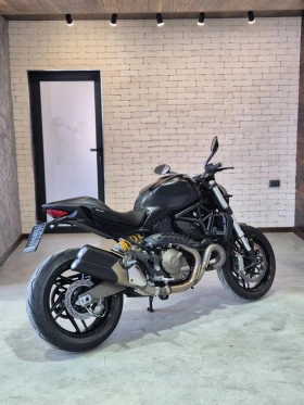 Ducati Monster 821 ABS 29000км! СЕРВИЗНА ИСТ. Нов внос ШВЕЙЦАРИЯ!, снимка 8
