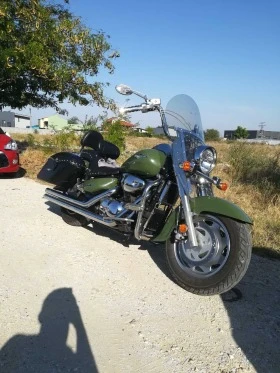  Suzuki Boulevard