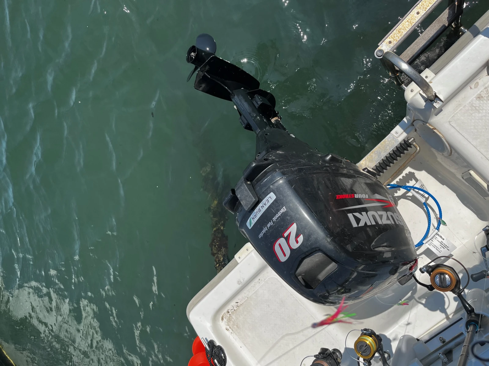   Suzuki Four Stroke 20 | Mobile.bg   16