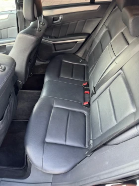Mercedes-Benz E 300  CDI V6 7G, снимка 11