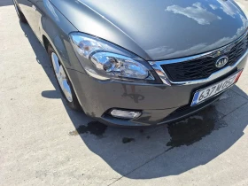 Kia Ceed 1.6 CRDI 128кс, снимка 4