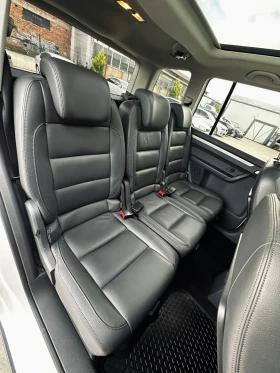 Обява за продажба на VW Touran * CrossTouran* Pano/Navi/Печка/З.Камера/Кожа ~17 790 лв. - изображение 11
