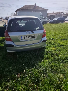 Honda Jazz - 3600 € / 7040.99 лв. - 31880604 3