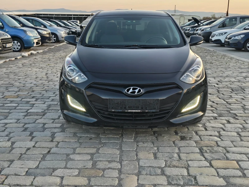 Hyundai I30 1.4CRDI 90кс ЕВРО 5 2013 година, снимка 2 - Автомобили и джипове - 47805347