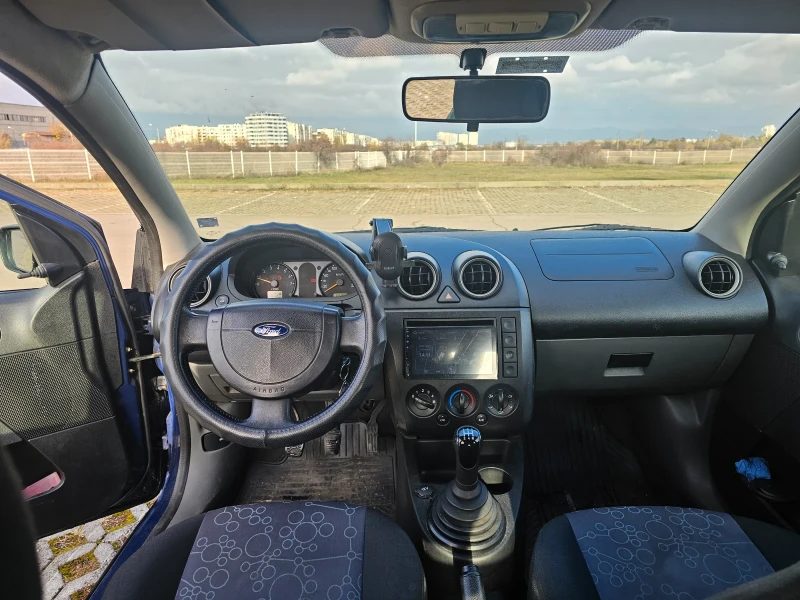 Ford Fiesta, снимка 8 - Автомобили и джипове - 48216016