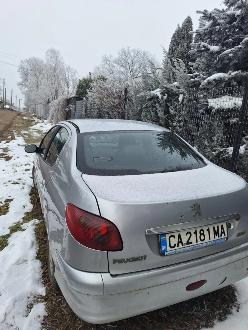 Peugeot 206, снимка 1 - Автомобили и джипове - 48756909