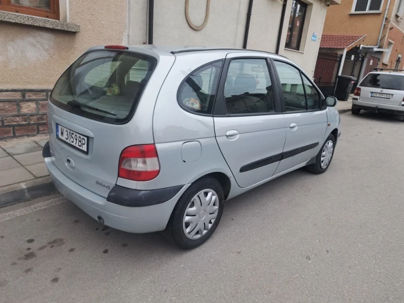 Renault Scenic, снимка 3 - Автомобили и джипове - 51553983