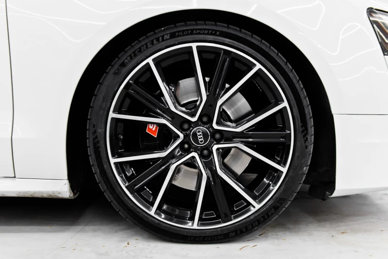 Audi A8 L TFSI STAGE 2 2017г, снимка 9 - Автомобили и джипове - 51840248