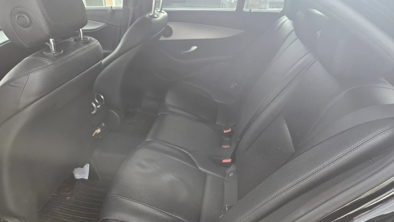 Mercedes-Benz E 200 W213, снимка 12 - Автомобили и джипове - 52315295