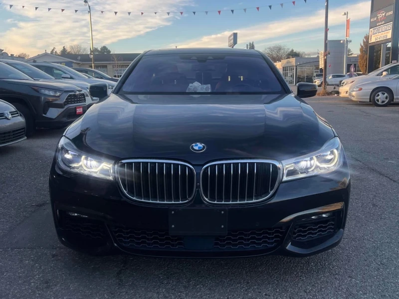 BMW 750 * 750i xDrive * CARFAX * ЦЕНА ДО БГ, снимка 2 - Автомобили и джипове - 53035285