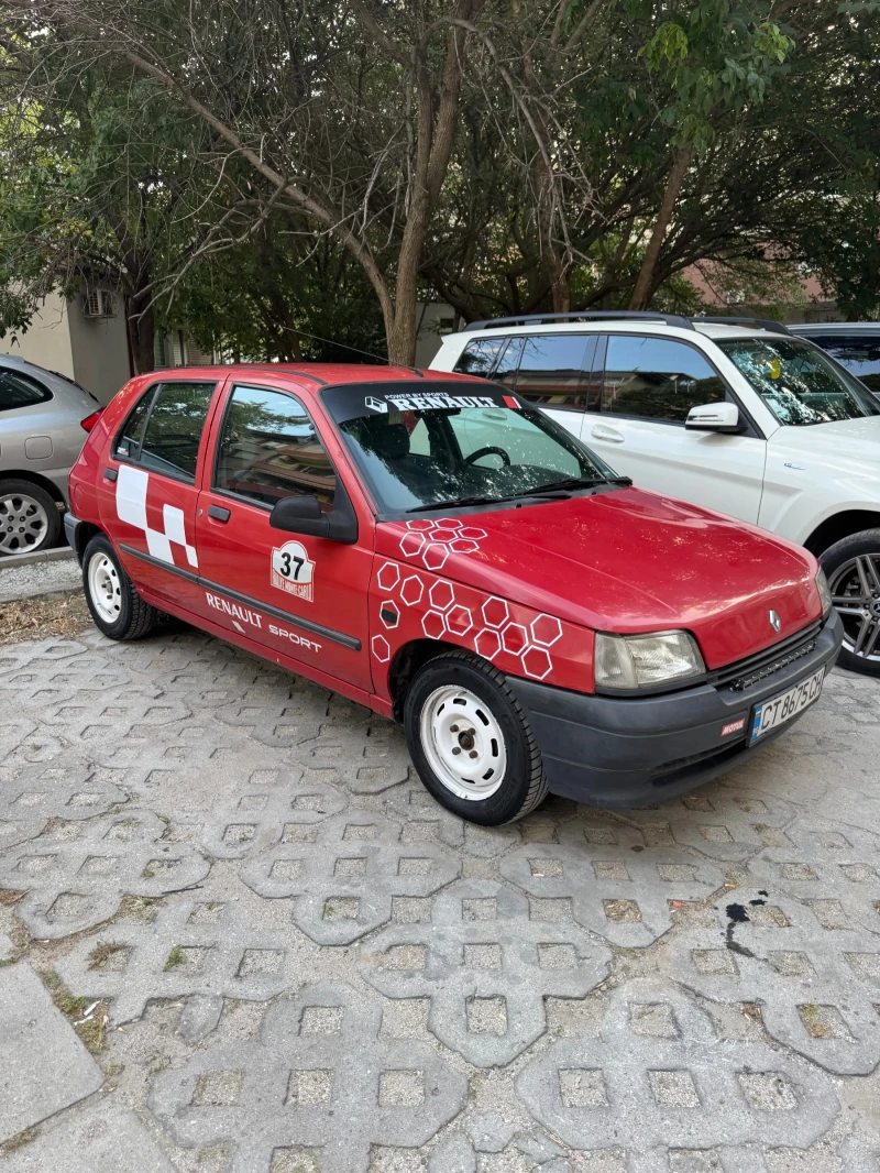 Renault Clio, снимка 3 - Автомобили и джипове - 53374801