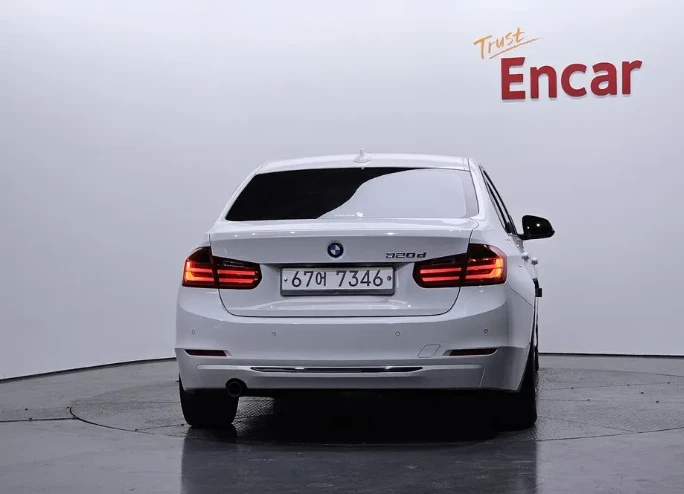 BMW 320 Sport - изображение 4