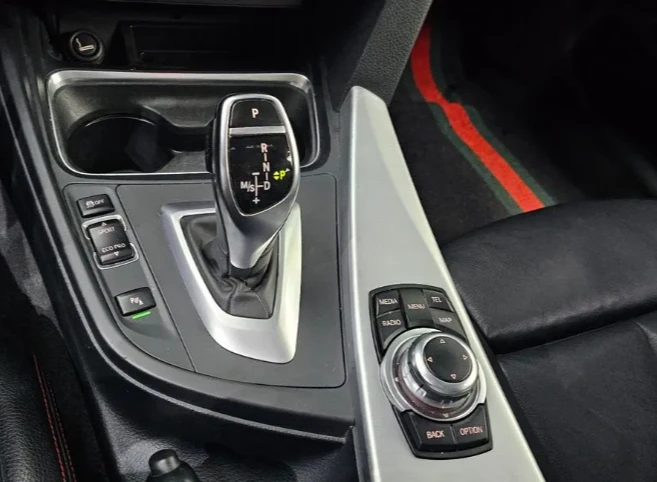 BMW 320 Sport - изображение 9