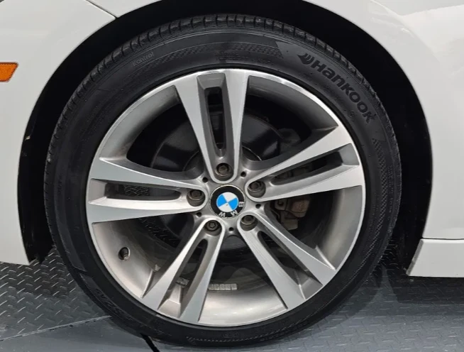 BMW 320 Sport - изображение 5