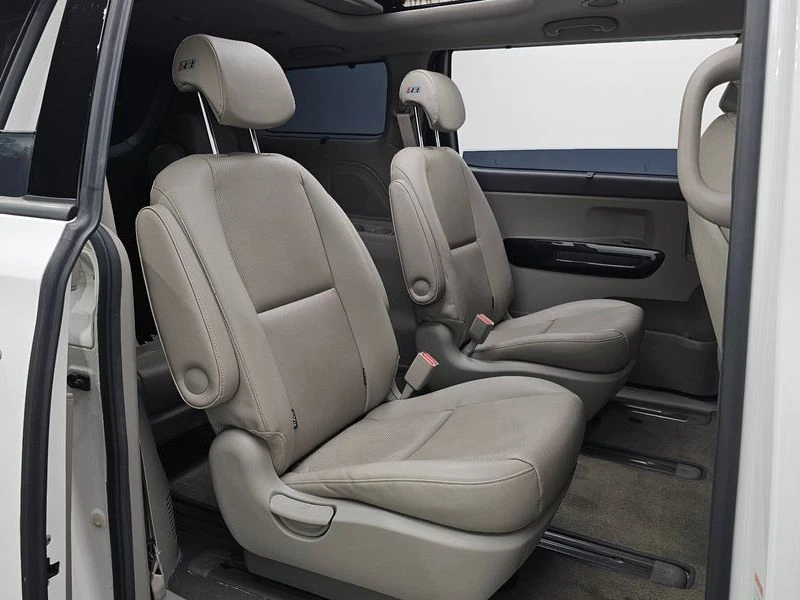 Kia Carnival 9-seater Prestige| 194�.�.| ���.��������� | Mobile.bg � ����������� 12