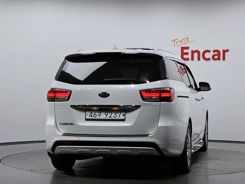 Kia Carnival 9-seater Prestige| 194�.�.| ���.��������� | Mobile.bg � ����������� 4