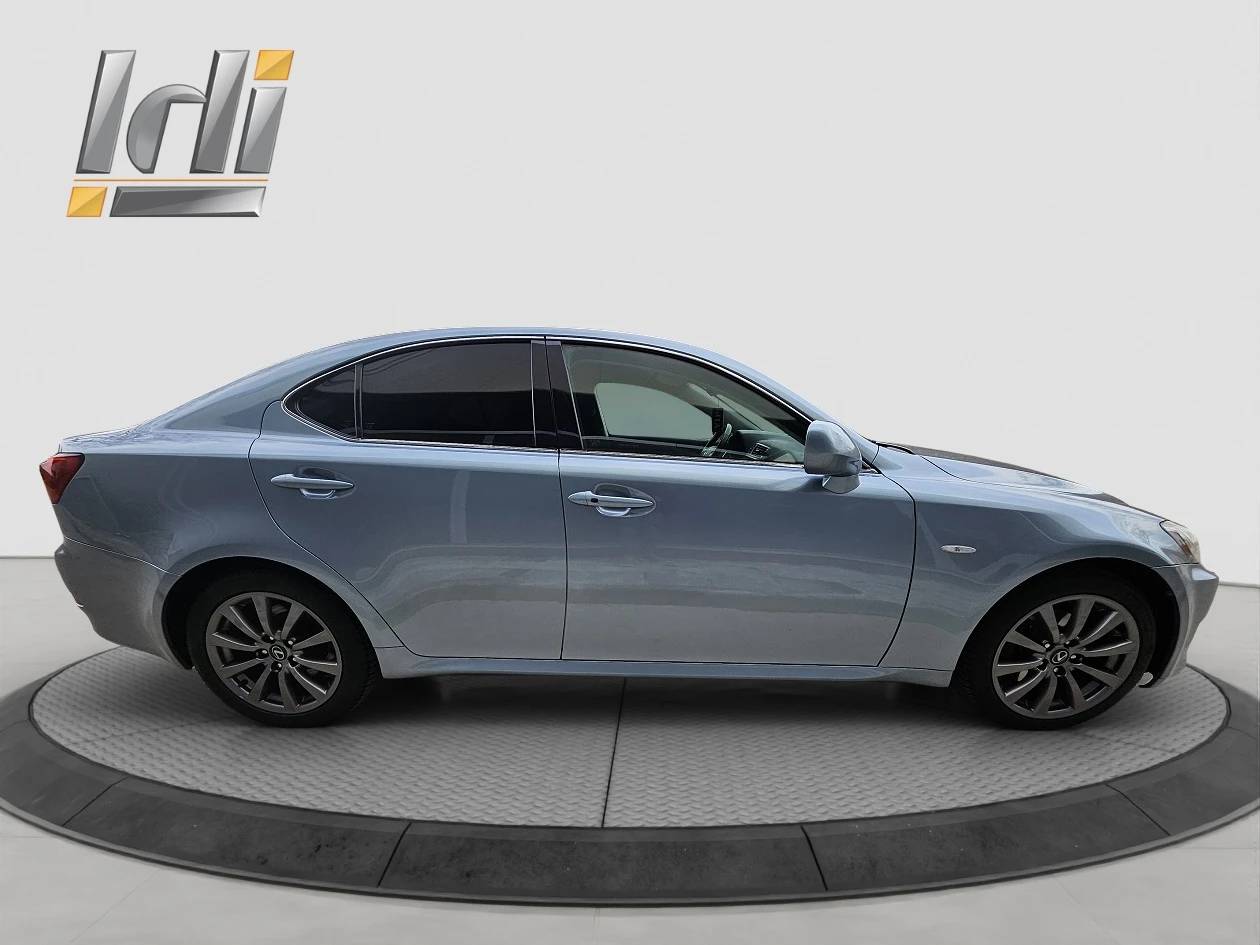 Lexus IS 250 2.5  - изображение 7