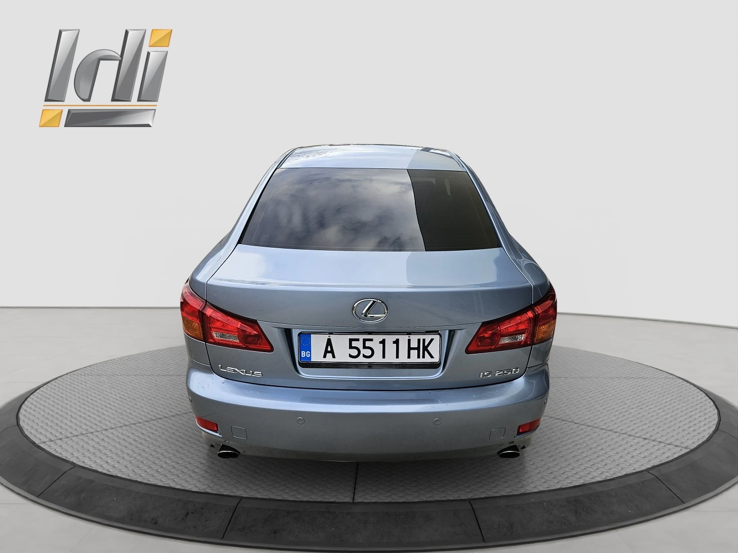 Lexus IS 250 2.5  - изображение 5