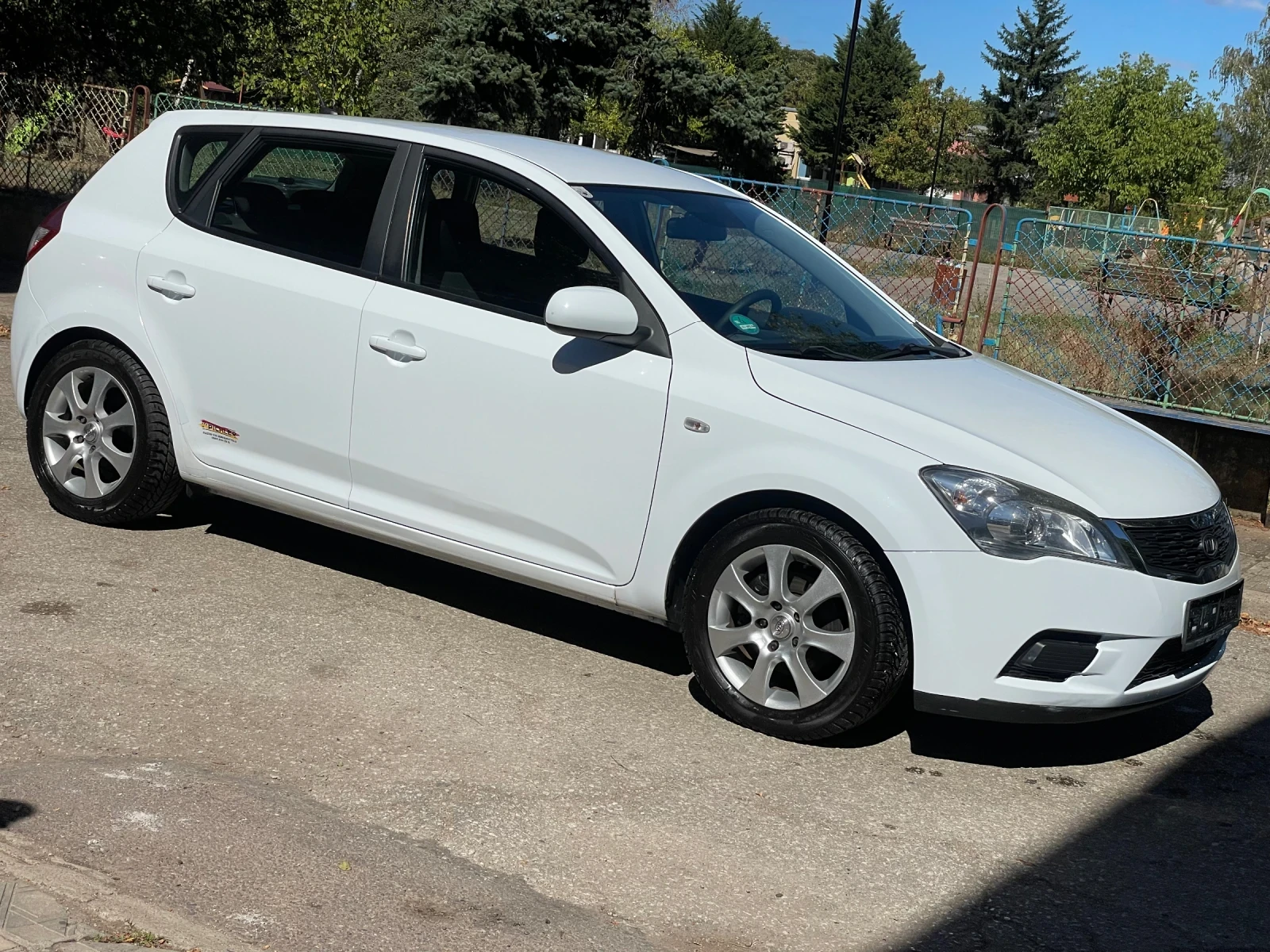 Kia Ceed 1.4i* facelift* 90kc*  - изображение 5