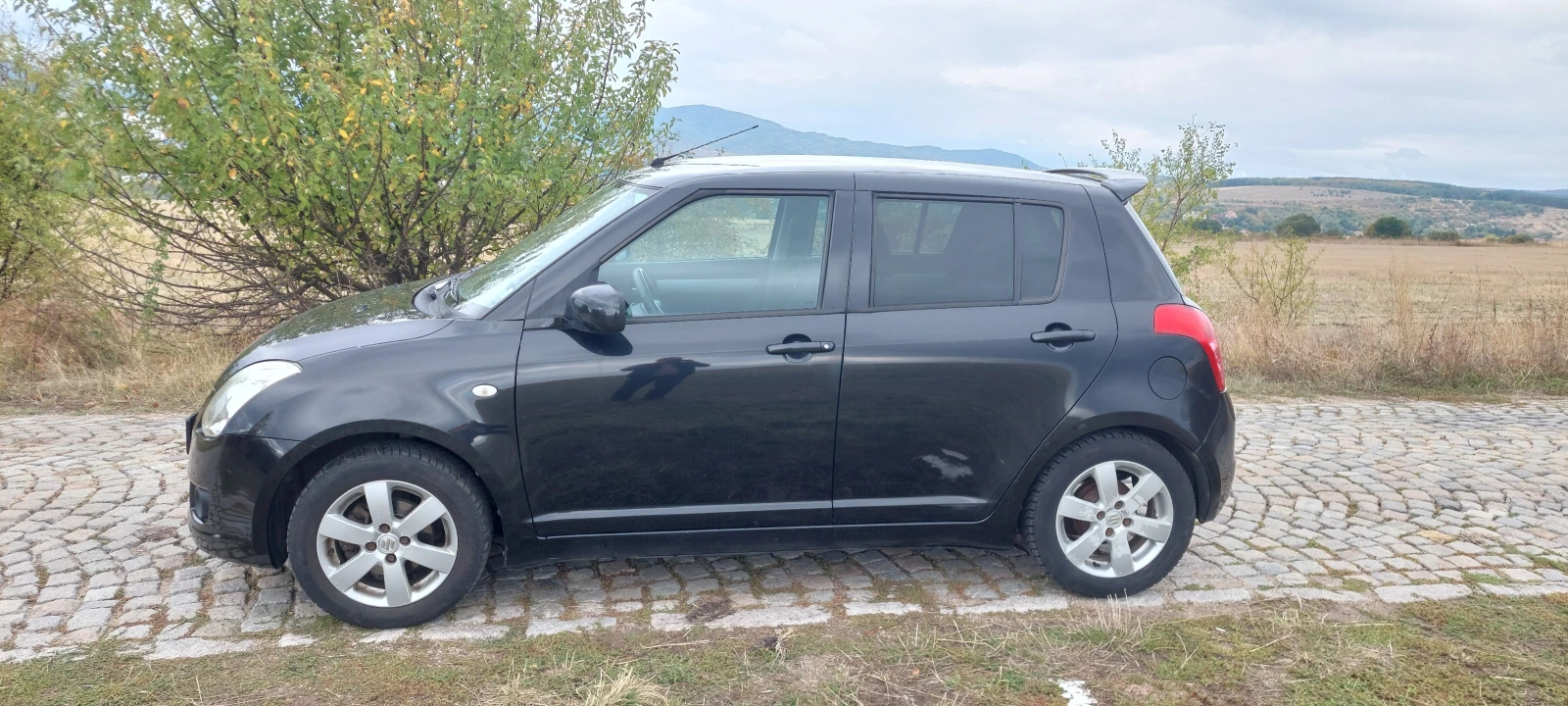Suzuki Swift LPG   1, 3 i  93000km. | Mobile.bg — изображение 6