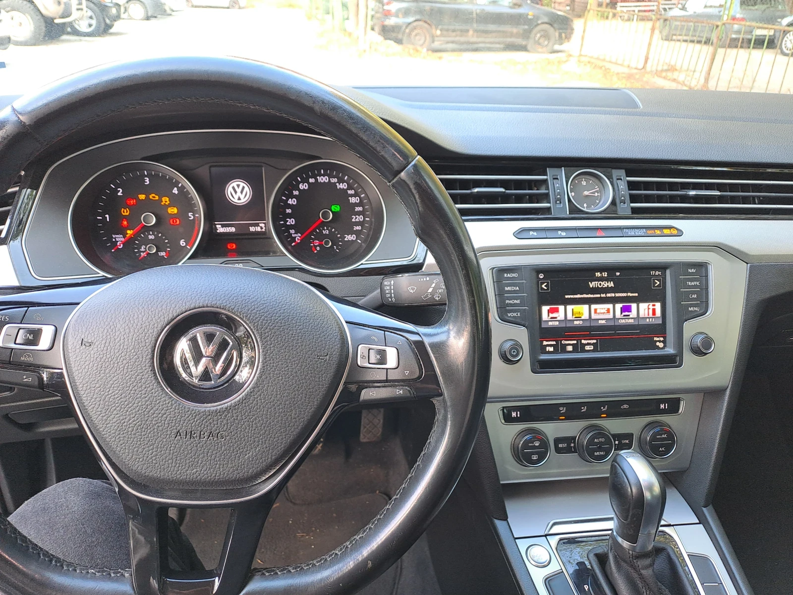 VW Passat 8 | Mobile.bg   12