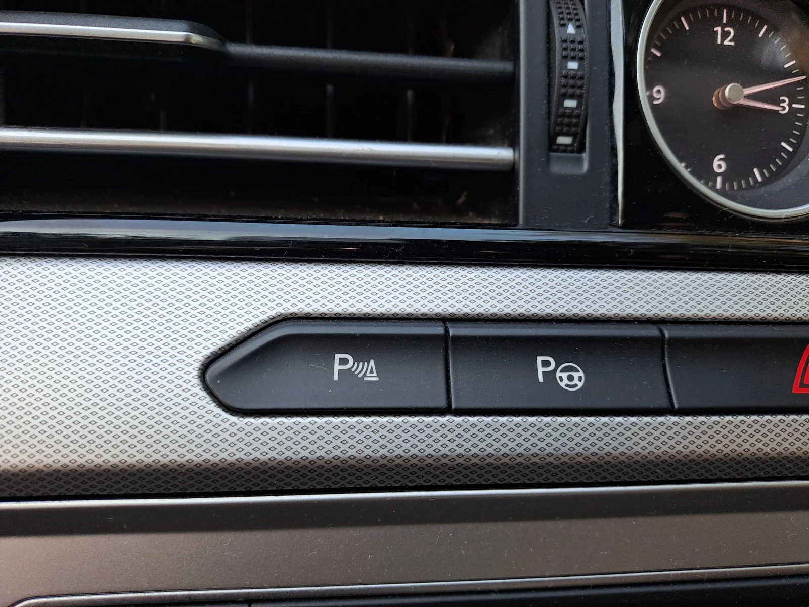 VW Passat 8 | Mobile.bg   13