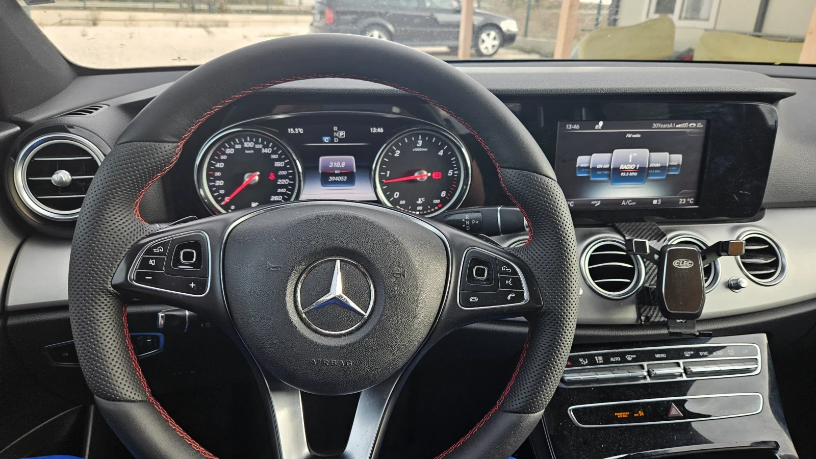 Mercedes-Benz E 200 W213 - изображение 8